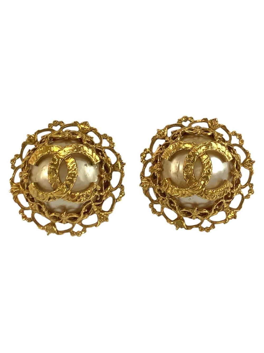 Chanel Cc Logo Clip-On Earrings Metal #346948C79B